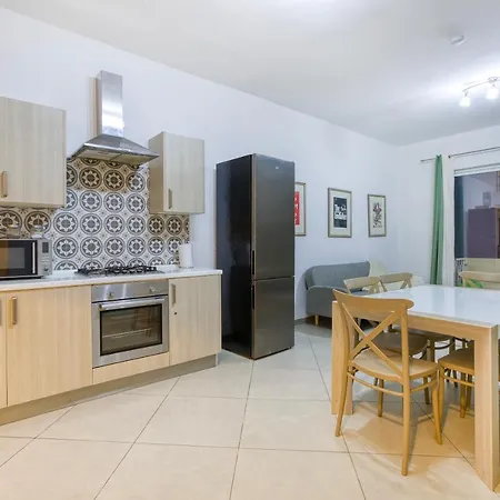 Appartement A Lovely 4br In The Heart Of St Julians By 360 Estates *